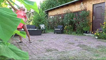 outdoor penis pumping with busty mature